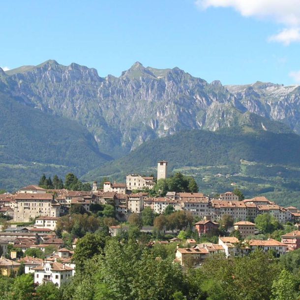 Casa Novecento Feltre - Monolocali e appartamenti - Ospitalità - Posizione